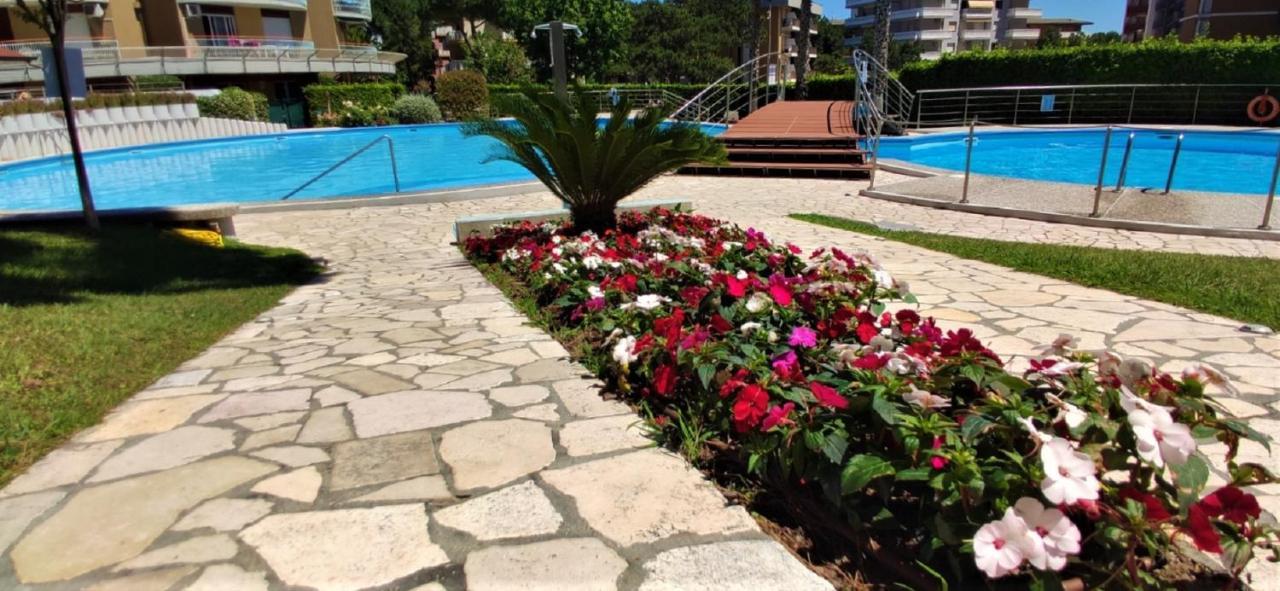 Condominio La Duna - Residence Puerto Do Sol リニャーノ・サッビアドーロ エクステリア 写真